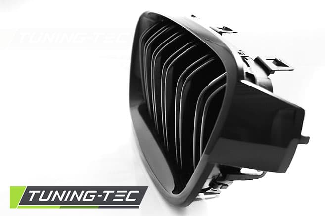 Predná maska BMW F30/F31 M3 Look Glossy Black – náhľad 2
