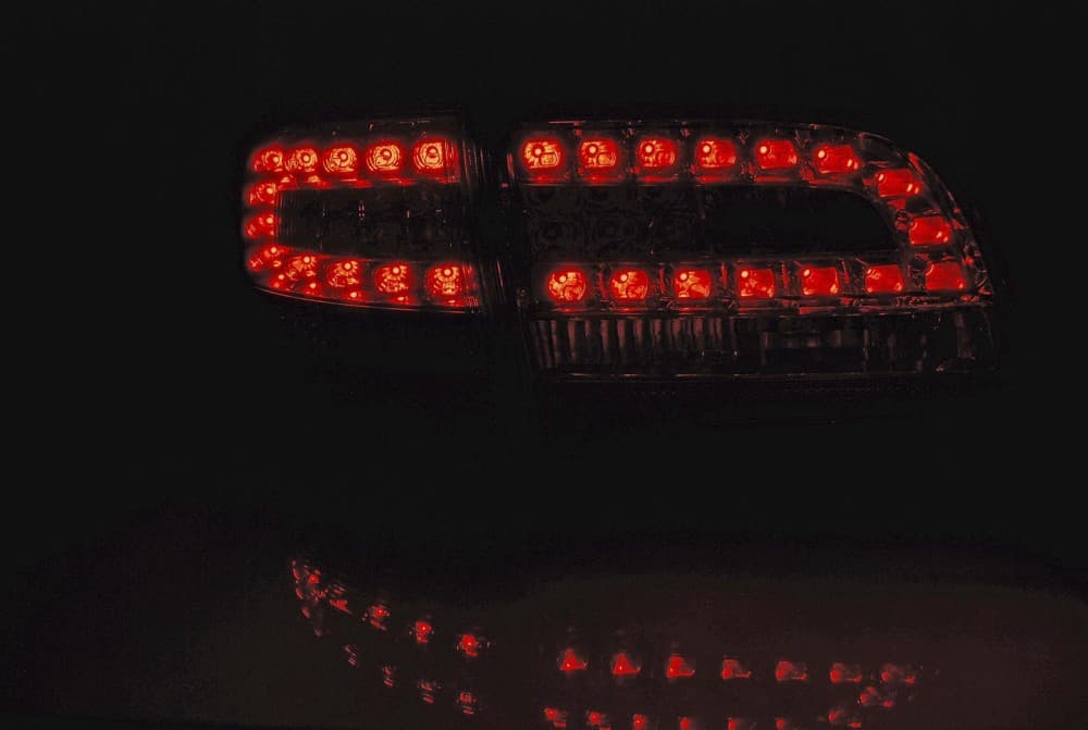 Zadné svetlá Audi A6 C6 Avant 05-08 LED Red White – náhľad 3