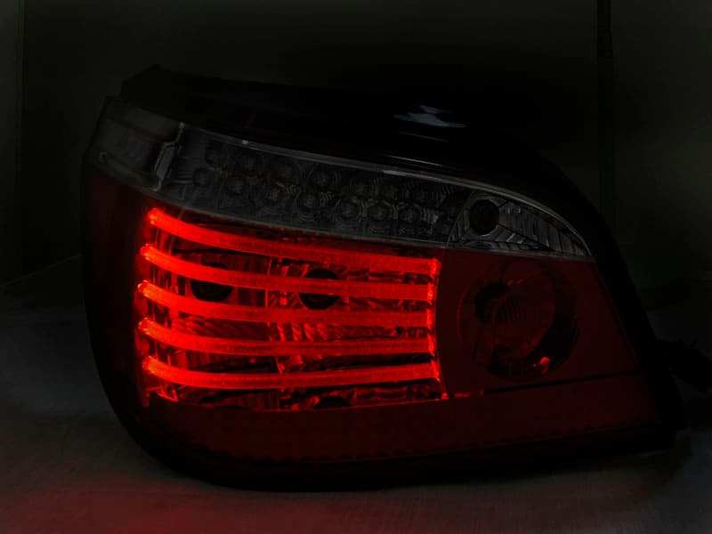 Zadné svetlá BMW E60 07-09 LCI LED Dynamic Red White – náhľad 2