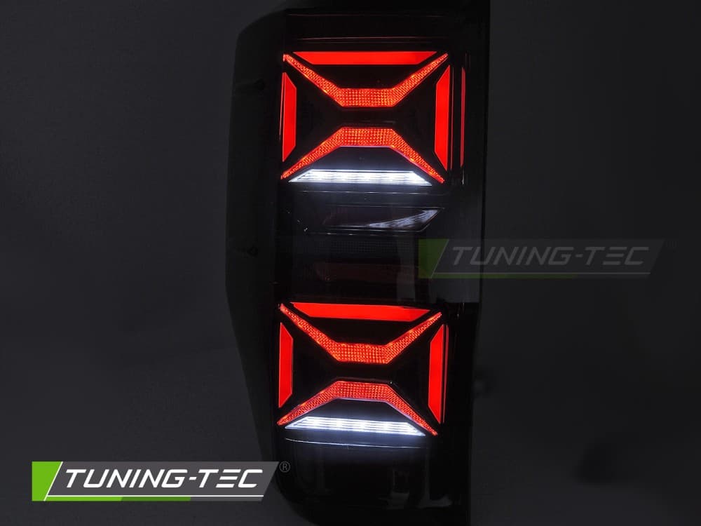 Zadné svetlá Ford Ranger MK5 LED Red Smoke – náhľad 3