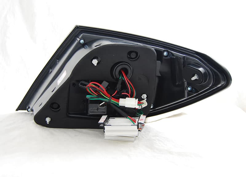 Zadné svetlá Mercedes W204 Sedan 07-10 LED BAR Red White - 71 – náhľad 2