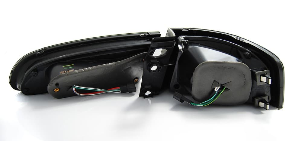 Zadné svetlá Seat Ibiza 02-08 Red LED BAR Smoke – náhľad 4