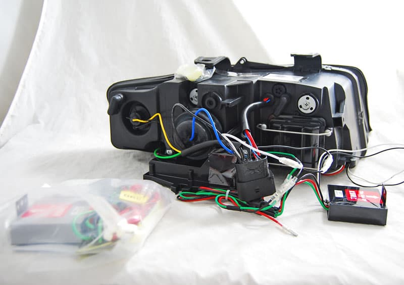 Predné svetlá Audi A4 B6 00-04 DRL Tube Light Black – náhľad 2
