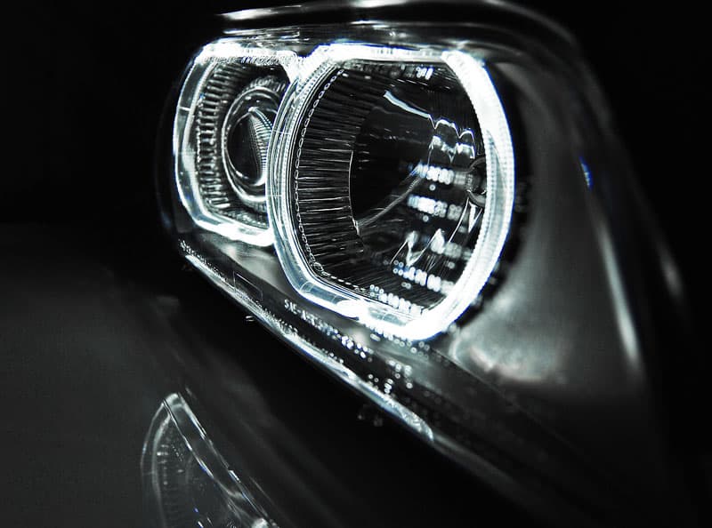 Predné svetlá BMW E39 Halogen Angel Eyes Black – náhľad 2