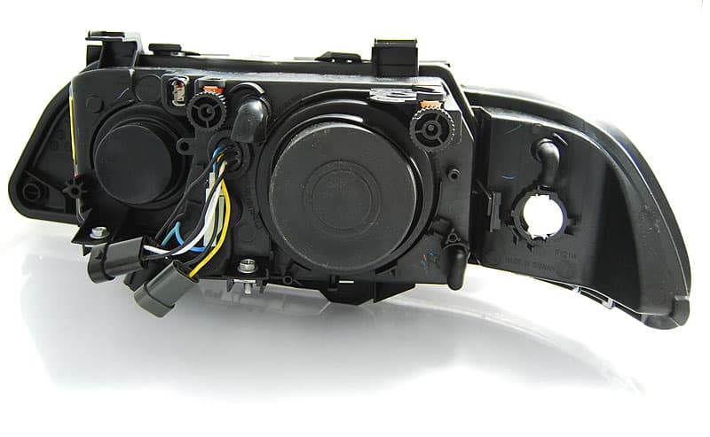 Predné svetlá BMW E39 Halogen Angel Eyes Black – náhľad 3