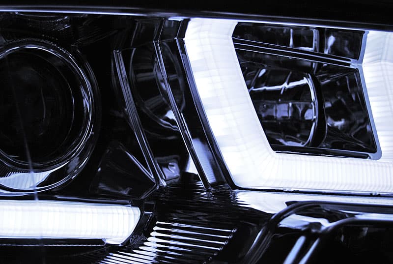 Predné svetlá VW T5.1 10-15 U-TYPE Chrome – náhľad 4