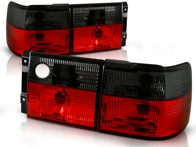 Zadné svetlá VW Vento 92-98 Red Smoke