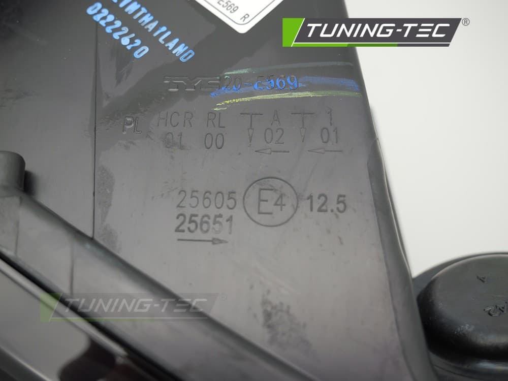 Predné svetlo Audi A3 8V 12-16 Black pravé TYC – náhľad 6