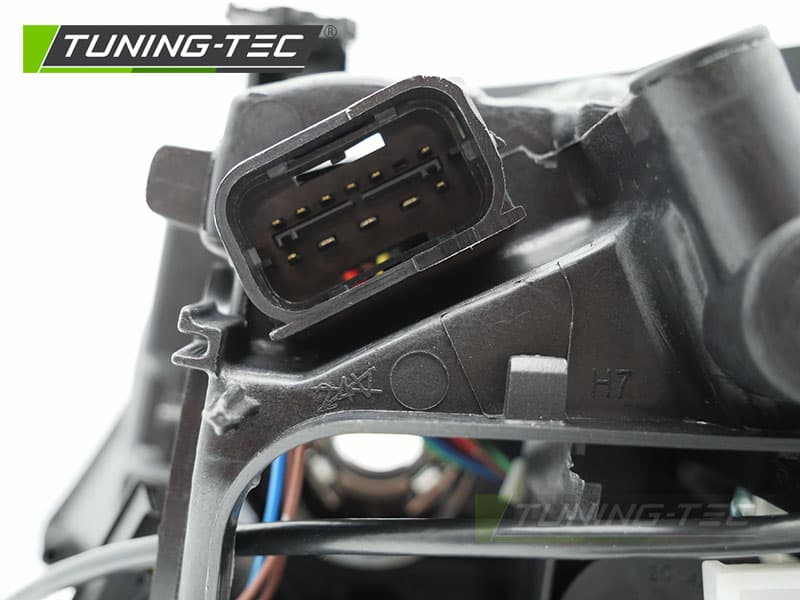 Predné svetlo BMW E90 E91 05-08 Xenón pravé – náhľad 4