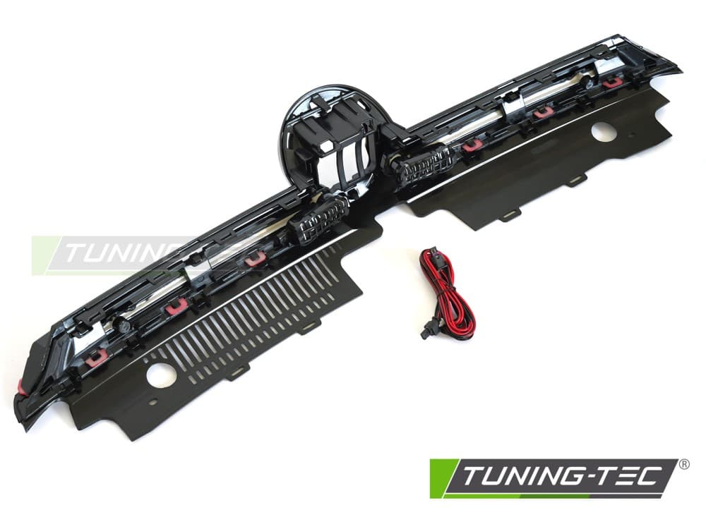 Predná maska VW Golf VIII 19-24 SPORT s LED Glossy Black with Red Line – náhľad 5