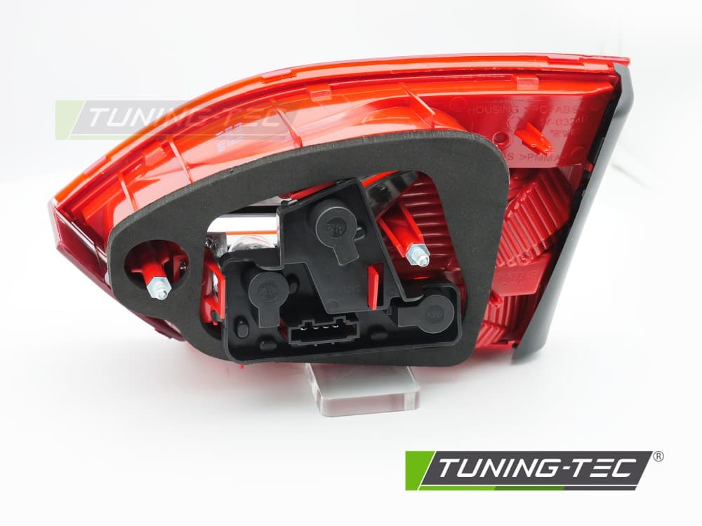 Zadné svetlo VW Jetta VI 11-14 Red White ľavé TYC (vo veku kufra) – náhľad 2