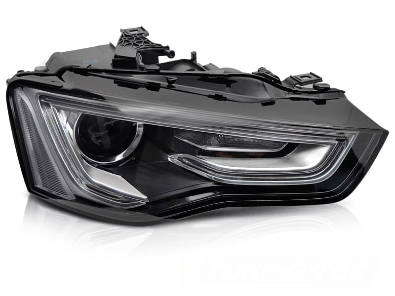 Predné svetlo Xenón Audi A5 11-12 Black pravé