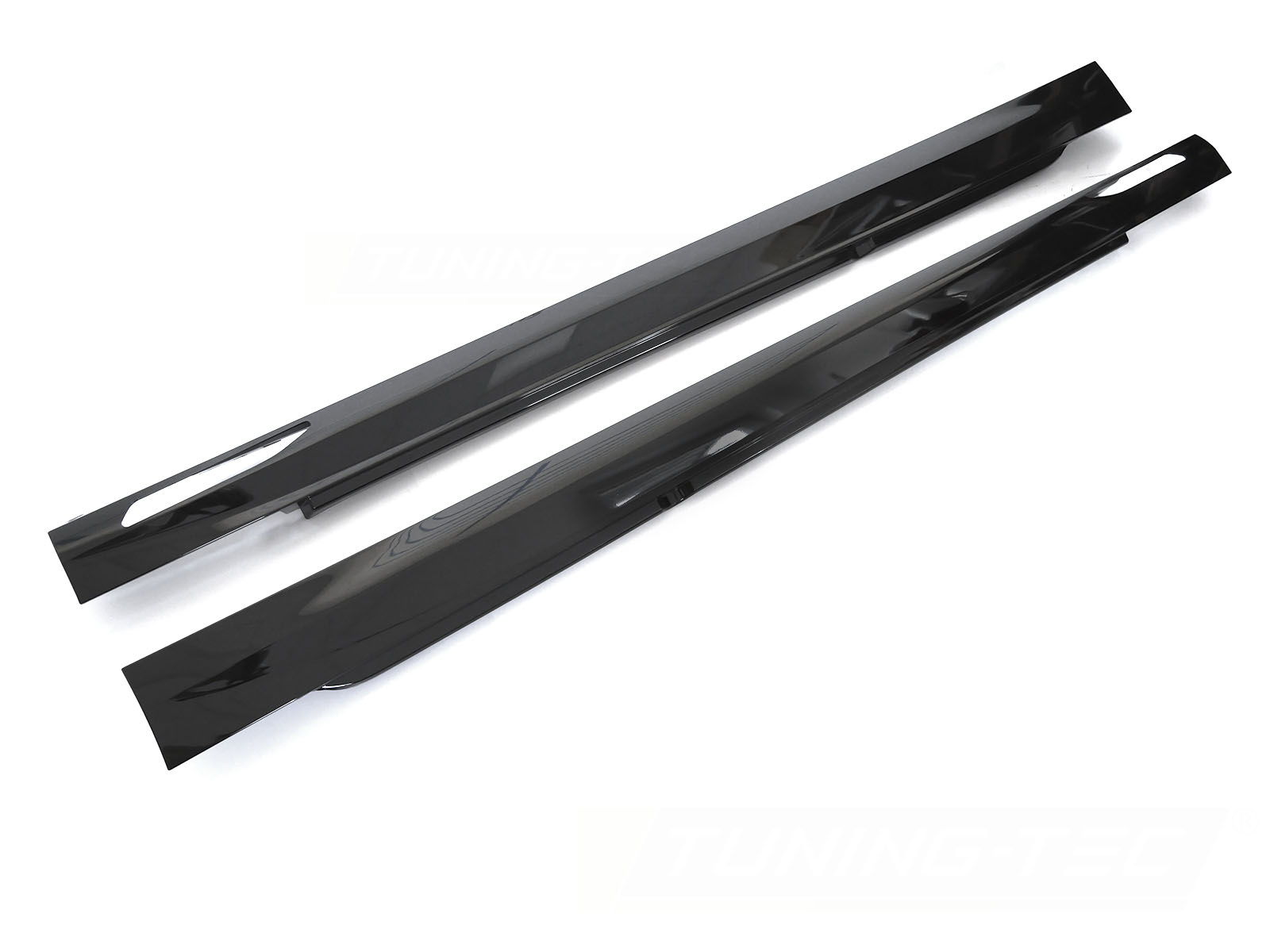 Prahy BMW G60 G61 23- Sport Style Glossy Black