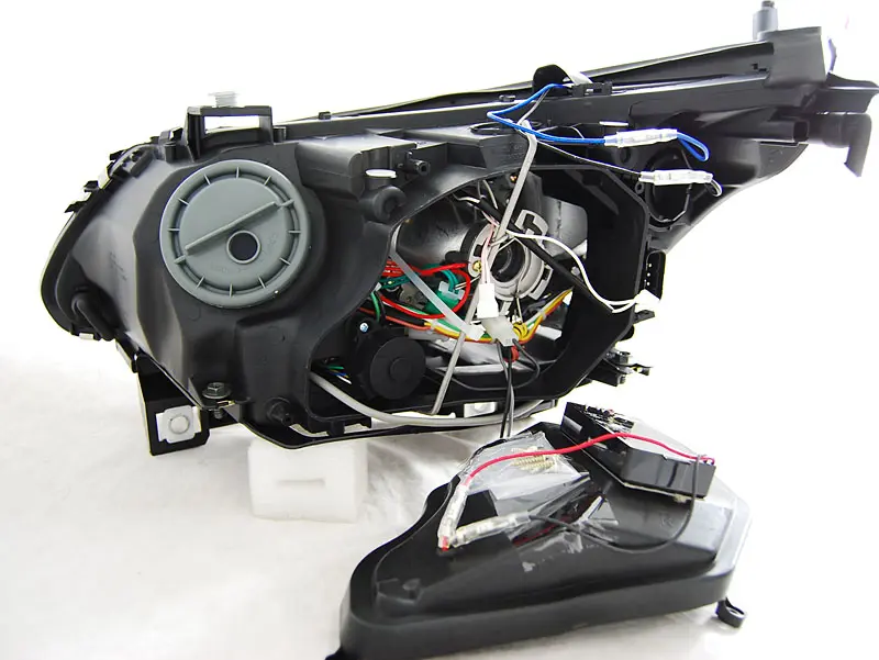 Headlights BMW E60 E61 03-04 Xenon D2S CCFL Black – náhľad 2