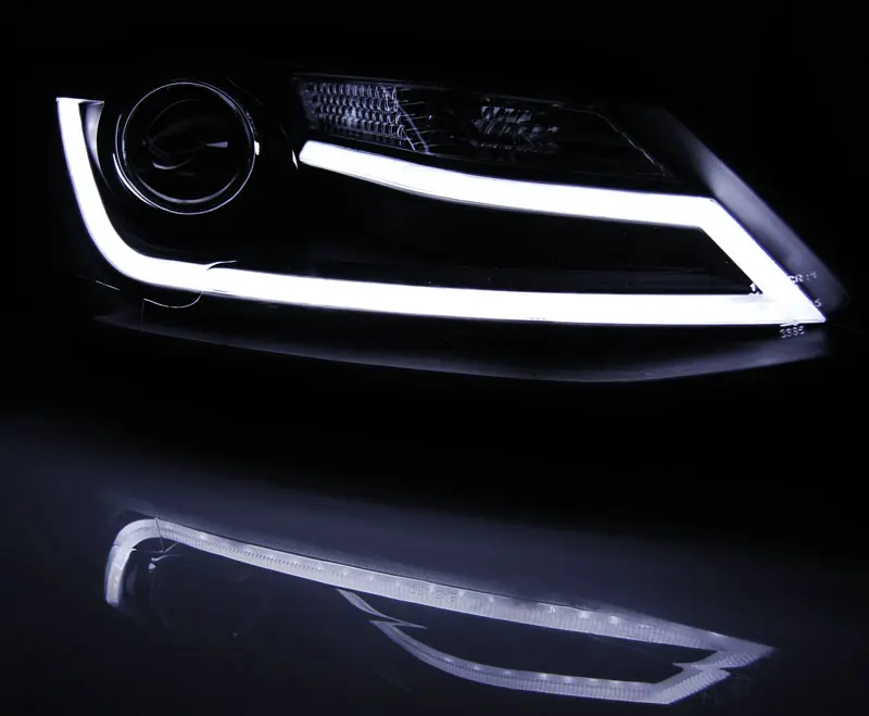 Headlights VW Jetta 6 11-18 Tube Light Black – náhľad 2
