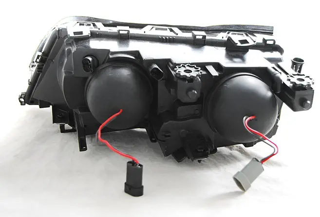 Headlight Right BMW E46 01-05 – náhľad 2