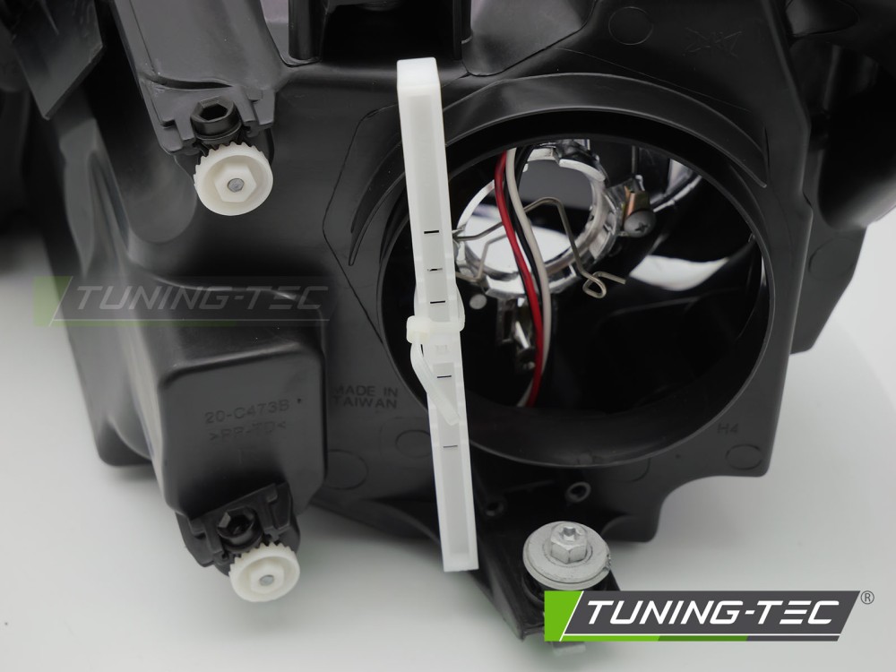 Headlight VW Caddy 11-14 Black Left H4 TYC – náhľad 4