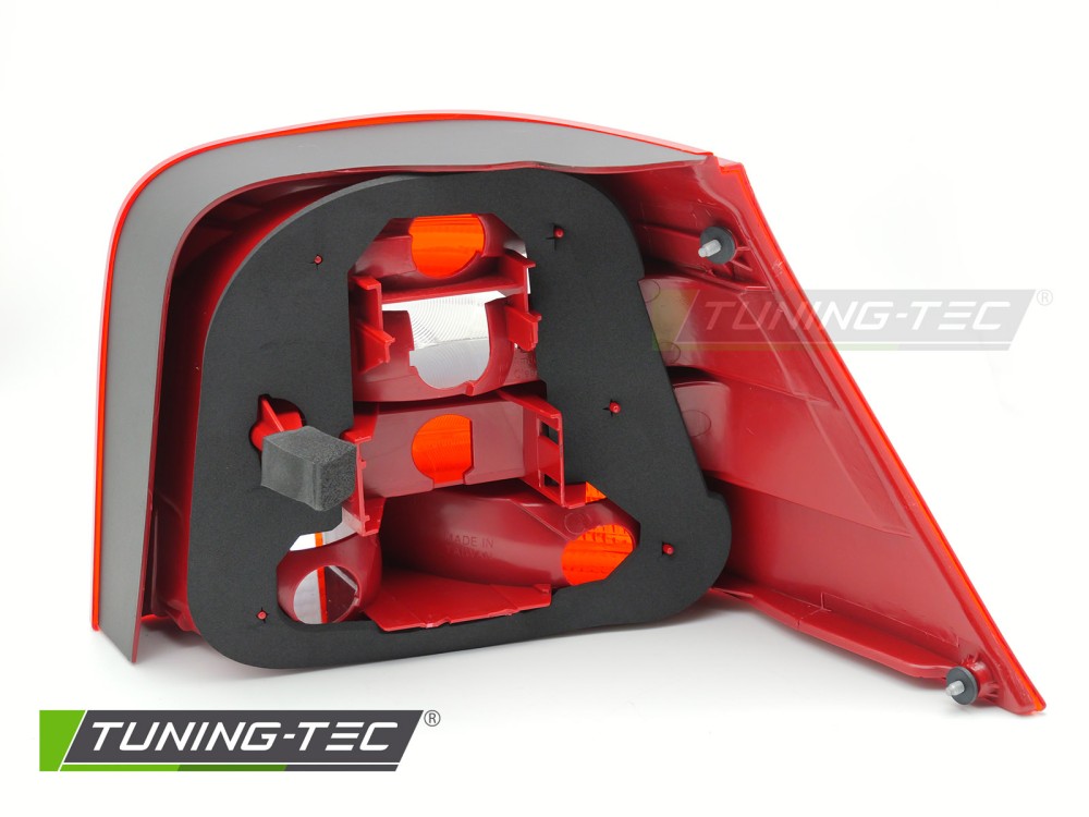 Tail Light VW Golf IV 97-03 Hatchback Red White Left TYC – náhľad 2