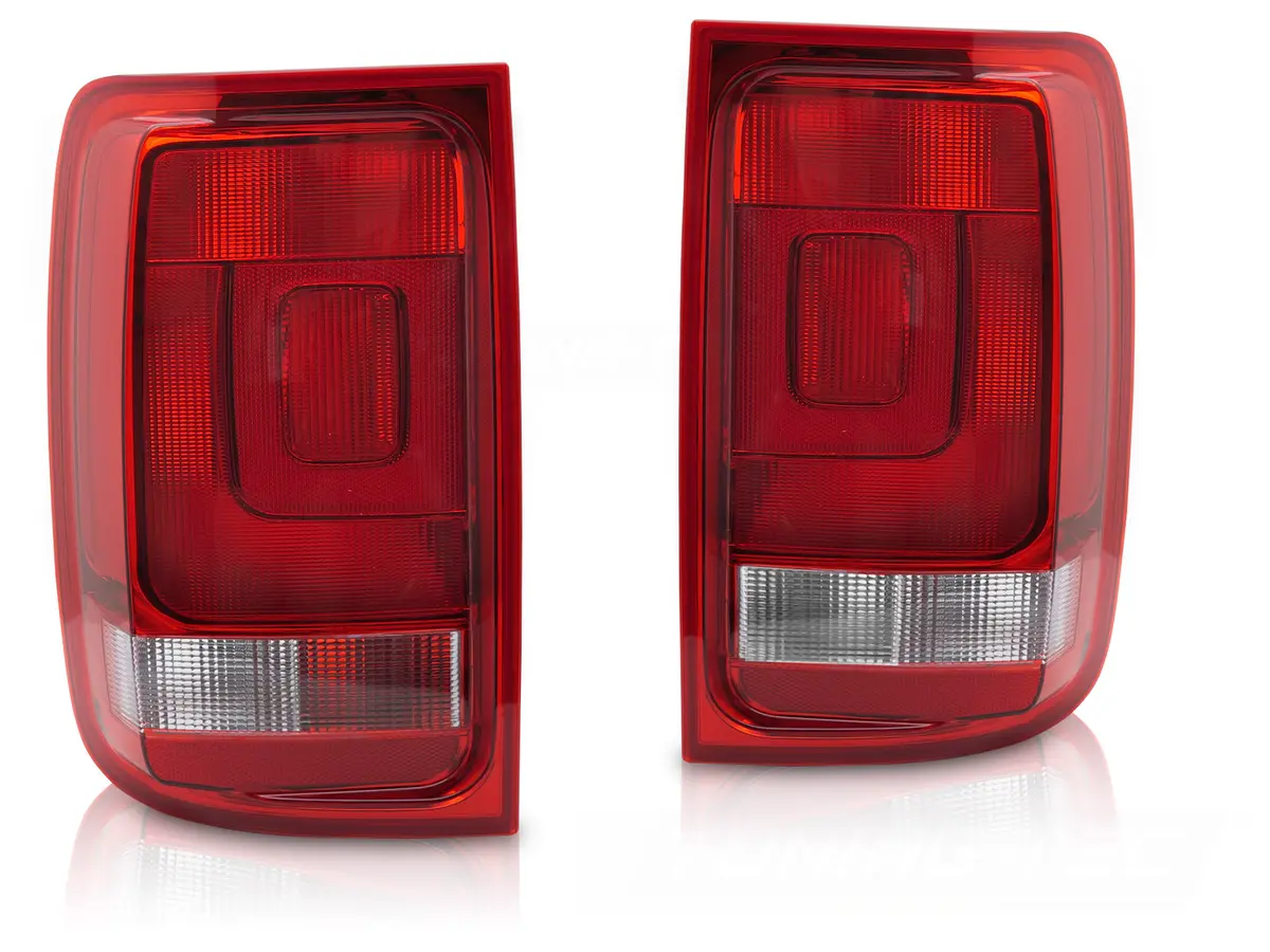 Zadné svetlá VW Amarok 09-12 Red White