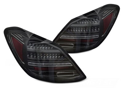 Zadné svetlá Mercedes C W205 14-21 Black LED