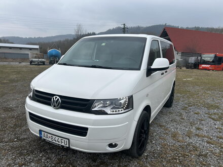 Predné svetlá VW T5.1 10-15 DRL Xenon Look Predné svetlá VW T5.1 10-15 DRL Xenon Look